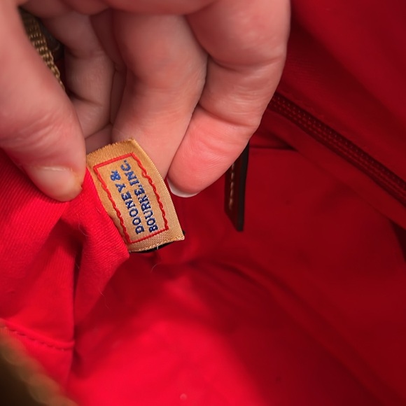 Great Condition Dooney & Bourke Black/Tan Bag w/ Atrap and dust bag - Picture 9 of 11